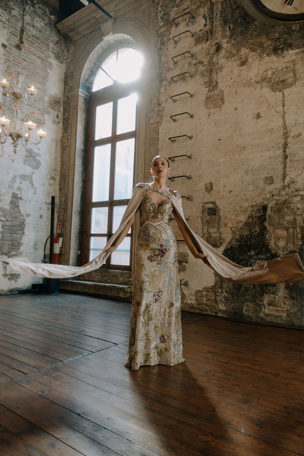 MILÚ — VENICE — EDITORIAL